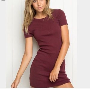 Burgundy bodycon dress